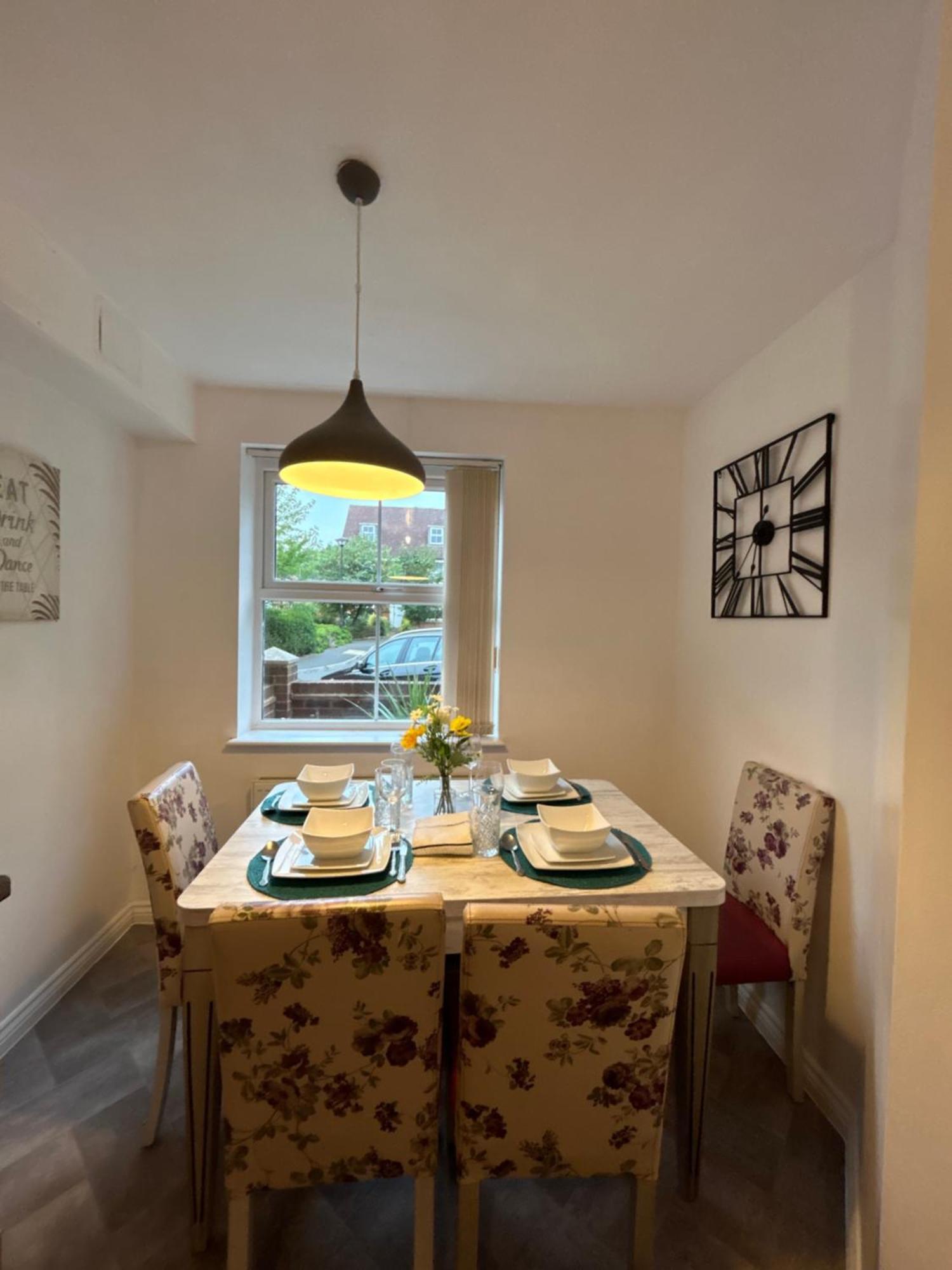 Comfy 3 Bed House North Holiday home *